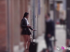 18 ans, Gros seins, Sucer une bite, Brunette brune, Tir de sperme, En levrette, Réalité, Espagnole