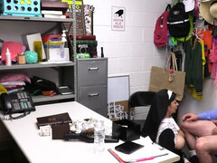 Большая жопа, Большой член, Большие сиськи, Невинные, Монашка