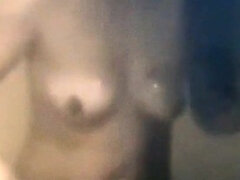 Leie, Grosser arsch, Grosse titten, Braunhaarige, Tanzen, Selbstgemacht, Titten, Hure