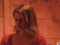 Cul, Brunette brune, Doigter, Hard, Léchez, Rugueux, Timide, Adolescente