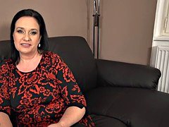 Большие сиськи, Брюнетки, Без одежды, Белье, Зрелые, Милф