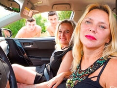 Спальня, Большой член, Большие сиськи, Минет, Член, Собачьи, Вчетвером, Зрелые