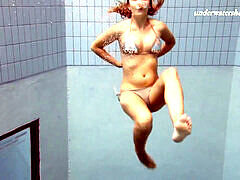 Buiten, Biljart, Openbaar, Russisch, Softcore pornografie, Tieten likken, Onderwater