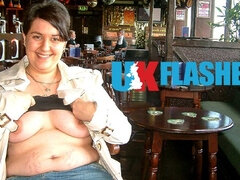 Leie, Britisch, Hd, Reif, Im freien, Pissen, Öffentlich, Muschi