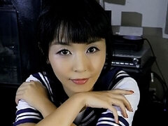 Grosse bite, Sucer une bite, Brunette brune, Japonaise, Seins naturels, Petite femme, Maigrichonne, Adolescente