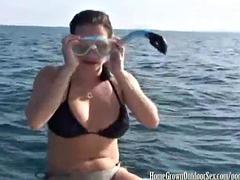 Amateur, Tetas grandes, Mamada, Corridas, Realidad, Tetas, Bajo el agua, Mojado