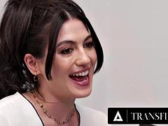 Pijpbeurt, Sperma, Fetisj, Homo, Kantoor, Openbaar, Roodharige vrouw, Shemale