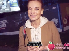 Leie, Deutsch, Im freien, Öffentlich, Realität, Rotschopf, Schüchtern, Tätowierung