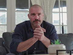 18 ans, Sucer une bite, Brunette brune, Gorge profonde, Queue, Hd, Actrice du porno, Rasée