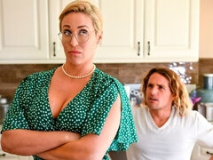 Gros cul, Blonde, Sucer une bite, Robe, Masturbation, Mère que j'aimerais baiser, Maman, Cheveux courts