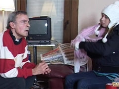 Blondine, Geschnappt, Küssen, Masturbation, Natürlichen titten, Piercing, Dürr, Schlucken