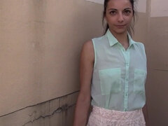 18 años, Morena, Penetracion con dedos, Primera ves, Francés, Hd, Masturbación, Pov