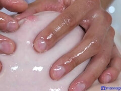 Grosse titten, Blasen, Fingern, Handjob, Massage, Weibliche ejakulation, Hoch, Nass