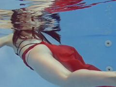 Brunette brune, Érotique, De plein air, Piscine, Softcore, Maillot de bain, Nénés, Sous marin