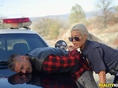 Большой член, Большие сиськи, Блондинки, Грудастые, Секс без цензуры, Милф, Полиция, Порнозвезда