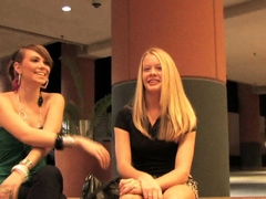 Rubia, Fetiche, Hd, Enorme, Bragas, Público, Coño, Voyeur