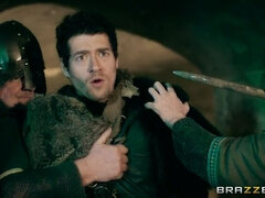 Cul, Gros seins, Brunette brune, Femme dominatrice, Mère que j'aimerais baiser, Seins naturels, Réalité, Rugueux