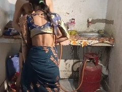 18 ans, Cul à la bouche, Sucer une bite, Fait maison, Indienne, Petite femme, Chatte, Jarretelles
