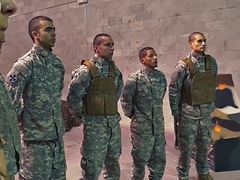 Anal, Ejército, Mamada, Gay, Pajear, Ducha, Tatuaje, Uniforme