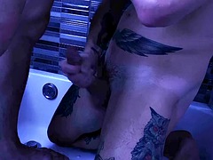 Stepdads big fat cock shoots a stream of cum on the twinks face - 494