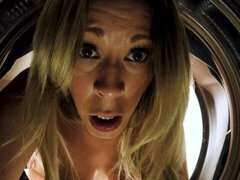 Culo, Culo grande, Tetas grandes, Rubia, Mamada, Tetas naturales, Madrastra, Estriptis