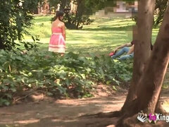 18 ans, Amateur, Sucer une bite, Rondelette, Tir de sperme, Public, Espagnole, Adolescente