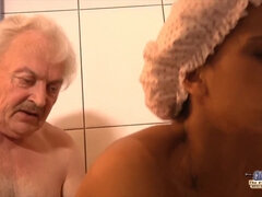 Arsch, Schönheit, Grosser arsch, Schwarz, Grossvater, Hardcore, Interrassisch, Titten