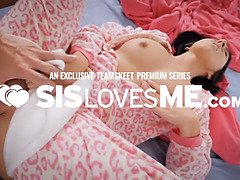 Grosser arsch, Blasen, Vollbusig, Arzt, Prüfung, Muschi, Jungendliche (18+), Flotter dreier