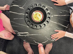 Большой член, Смазливые, Женское доминирование, Ласковые ручки, Вечеринка, Табу, Сиськи, Под юбкой