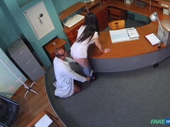 Betrug, Arzt, Handjob, Lecken, Büro, Muschi, Jungfrau, Spanner