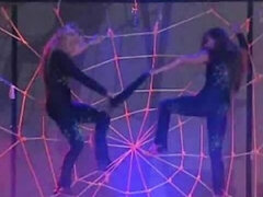 Grote mammen, Classisch, Dansen, Hongaars, Pornster, Openbaar, Strippen, Tieten likken