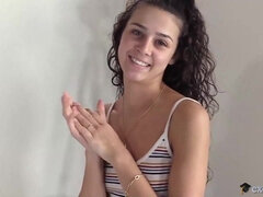 Plantureuse, Hard, Seins naturels, Chatte, Rugueux, Étudiant, Adolescente, Nénés