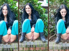 Bruinharig, Fetisj, Natuurlijke tieten, Pissen, Openbaar, Tiener, Tieten likken, Toilet