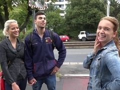 Arsch, Blasen, Hundestellung, Frau frau mann, Hardcore, Sauna, Jungendliche (18+), Flotter dreier