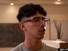 Anaal, Kinderoppas, Grote lul, Grote mammen, Blond, Diep in de keel, Hardcore, Hd
