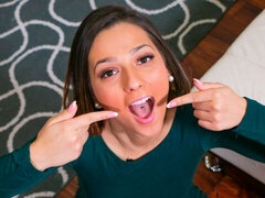 Sucer une bite, Éjaculer dans la bouche, Tir de sperme, Robe, Branlette thaïlandaise, Léchez, Rasée, Nénés