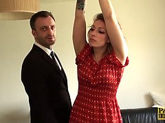 Sadomasochismus, Grosser schwanz, Grosse titten, Blasen, Britisch, Domination, Realität, Rau