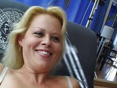 Amateur, Gros clito, Grosse bite, Sucer une bite, Allemand, Hard, Fait maison, Mère que j'aimerais baiser