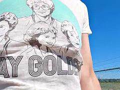 Большие сиськи, Брюнетки, Огромные размеры, Милф, Соски, Пирсинг, На публике, Сиськи