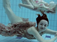 Vestido, Lesbiana, Natural, Piscina, Ruso, Bajo el agua