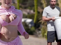 Grosser schwanz, Blasen, Nahaufnahme, Geile alte tussi, Handjob, Milf, Stiefmutter, Titten