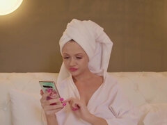 Блондинки, Грудастые, Ласковые ручки, Хд, Каблуки, Милф, Русские, Чулки