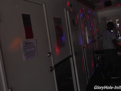 Brunette brune, Noir ébène, Faciale, Trou de la gloire, Petite femme, Rasée