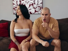 Braunhaarige, Rasiert, Jungendliche (18+), Ringkampf