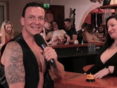 Enthousiasteling, Pijpbeurt, Dichtbij, Genootschap, Sperma in gezicht, Groep, Hd, Moeder die ik wil neuken