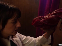 Verga grande, Mamada, Sexo duro, Monja