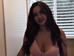 Grosse titten, Blasen, Vollbusig, Spermaladung, Aufs gesicht abspritzen, Latina, Verführt, Jungendliche (18+)
