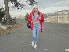 Kont, Lieveling, Grote mammen, Pijpbeurt, Hardcore, Kut duiken, Slet, Tiener