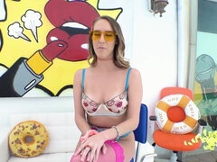 Anal, Grosse bite, Sucer une bite, Éjaculation interne, Hd, Léchez, Orgasme, Petite femme