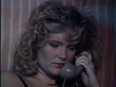 Grosse titten, Braunhaarige, Betrug, Aufs gesicht abspritzen, Behaart, Lesbisch, Lingerie, Vintage